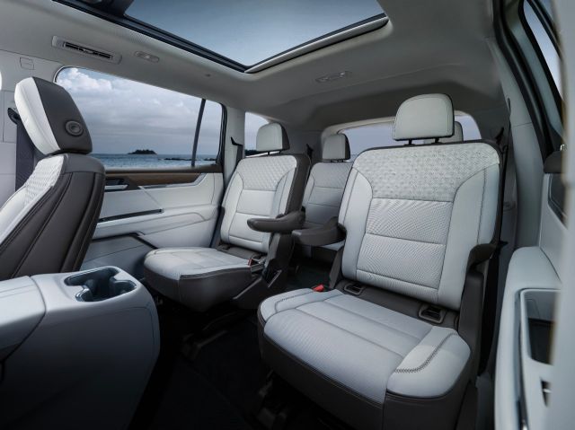 All-New 2024 GMC Acadia Denali